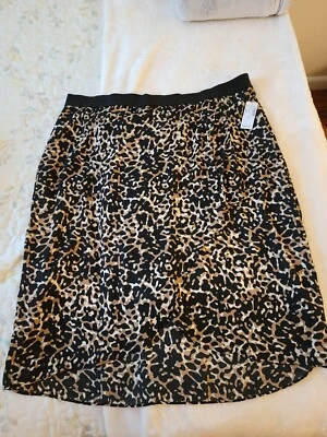 NUEVO CON ETIQUETAS - Falda con estampado de leopardo animal Dressbarn. Forrado.Talla 2X.  Elegante y versátil. Foto 1 de 4