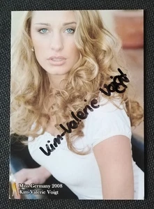 14007 Kim-Valerie Voigt Miss Alemania 2008 tarjeta de autógrafo original firmada - Imagen 1 de 2