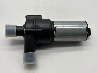 392020034 Bosch Auxiliary Water Pump for Chevy Chevrolet Silverado 1500 Truck - Image 1 of 4