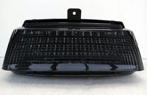 Feu Arrière LED Noir Honda VFR 750 RC36 Feu Arrière Fumé - Picture 1 of 4
