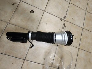 1999 2000 01 02 03 04 2006 MERCEDES-BENZ W220 S430 S500 FRONT  AIR SHOCK STRUT - Picture 1 of 2