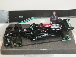 Burago 1/43 Scale Model Car 38038 Mercedes AMG F1 W12 E Performance Hamilton 44 - Picture 1 of 12