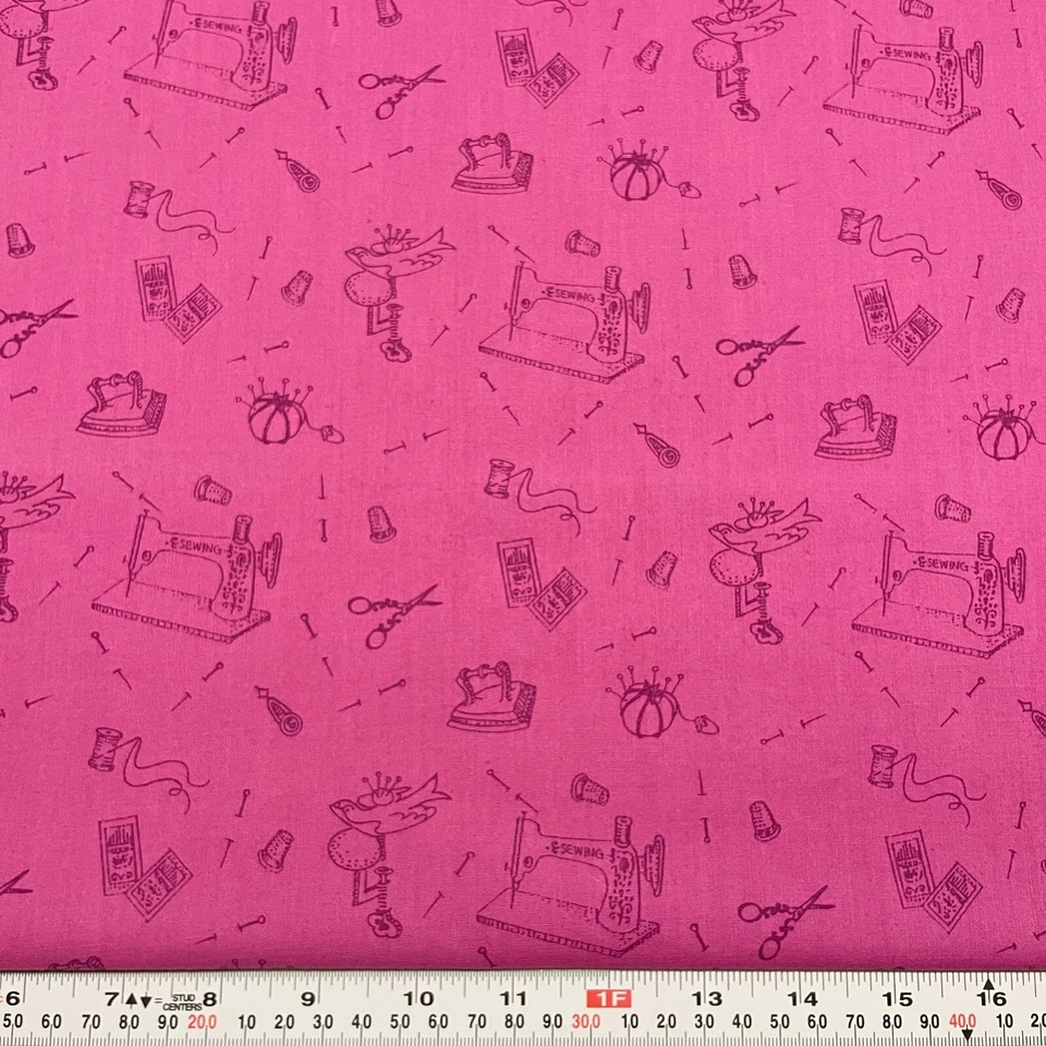 Vintage 1992 Sew Much Fabric Sew Little Time To Sew Cotton Remnant 16" x 43" - Image 1 of 2