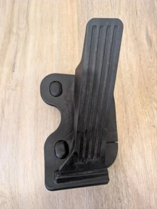 Mazda 3 2018 Hatchback 2.5 OEM Gas Accelerator Pedal GHK3-41-600 - Bild 1 von 4
