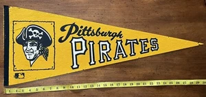 Pittsburgh Pirates Pennant Team Logo MLB Baseball Full Size (30") 70's Vintage! - Picture 1 of 4