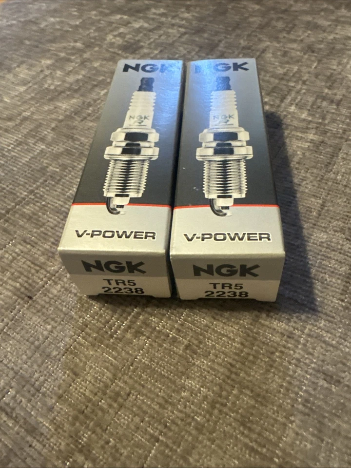 2 NGK Spark Plug for 1998-2000 Ford Ranger - Image 1 of 1