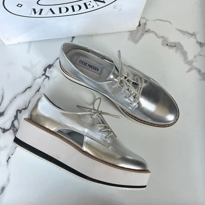 NEW Steve Madden Gina Silver Faux Leather Metallic Oxfords Size 7.5 - Image 1 of 4