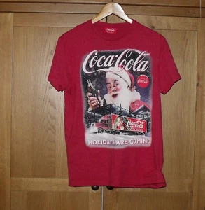 Coca Cola Christmas Truck & Santa Holidays Coming T-Shirt Medium - Picture 1 of 4