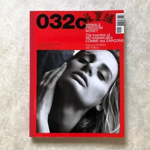 032C MAGAZINE ISSUE#20 2010 REI KAWAKUBO Comme des Garçons KOOLHAAS JOHANNESBURG - Imagen 1 de 7