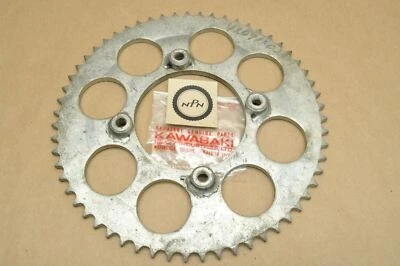 Piñón trasero 59T nuevo OEM Kawasaki C2 SS C2TR Roadrunner G3 SS G3TR Bushmaster Foto 1 de 2