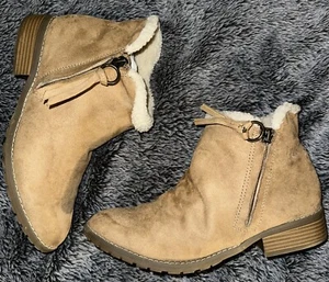 ANA (A New Approach) Rolando Camel Booties Sz9.5 Side Zipper - Picture 1 of 6