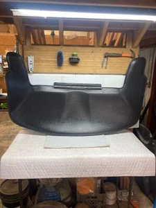 FORD MUSTANG 02 Tonneau Cover OEM - Picture 1 of 7