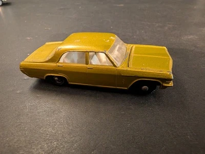 Vintage 1966 Lesney Matchbox No. 36 Opel Diplomat Black Wheels - Image 1 of 4
