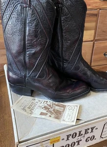 Vintage Foley Boot Co Black Cherry Ziegenleder Roper Cowboystiefel mit Karton 11D Herren - Bild 1 von 22