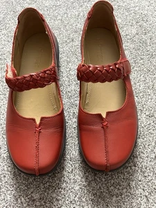 HOTTER SHOES, SIZE 5.5, RED, LEATHER, WORN TWICE!! - Picture 1 of 10
