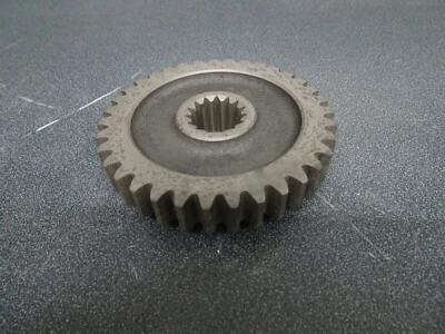 New 1992-1996 YAMAHA OEM DRIVEN SPROCKET 35 TEETH FITS VMAX 600 #89A-47587-50-00 - Image 1 of 4