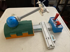Thomas und seine Freunde Tomy Station Flying Harold Track ungetestet - Bild 1 von 7