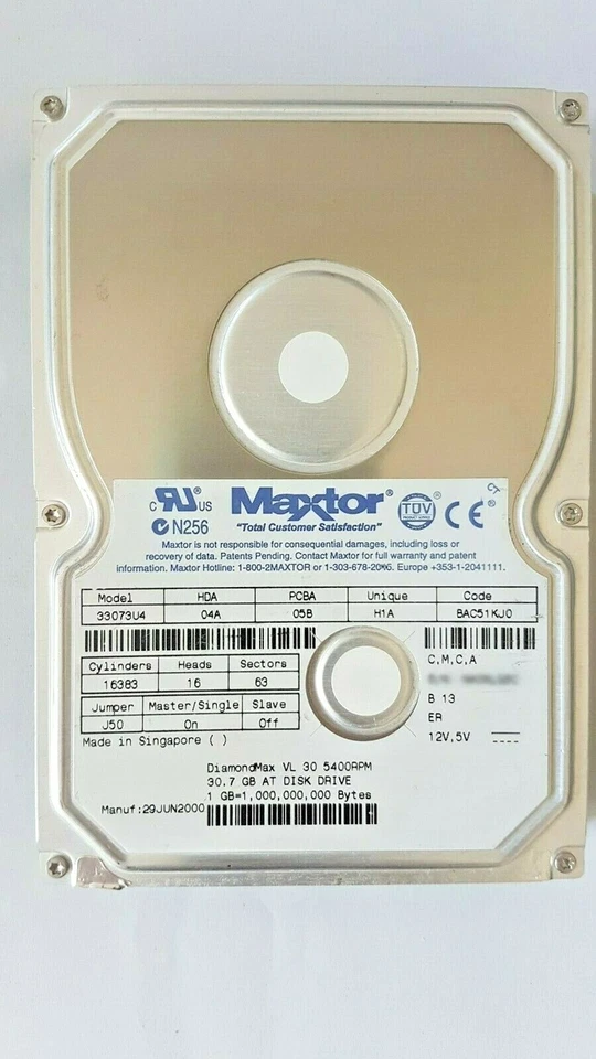 30.7 GB Ide Maxtor Diamondmax VL30 33073U4 5400rpm 3.5 " Hard Drive - Image 1 of 1