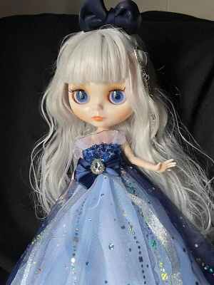 Muñeca personalizada Blythe Ice Princess piel clara pelo plateado Foto 1 de 4