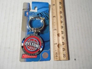Detroit Pistons Metal LLAVERO NUEVO Y CON LICENCIA OFICIAL NBA - Imagen 1 de 5