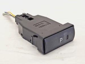 2004-2009 Toyota Prius - Interior Parking Brake Control Switch Button 15A685 OEM - Imagen 1 de 7