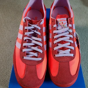 Adidas Women’s SL72 Originals Size 8.5 Solar Red/Lavender JH7392 Brand New NIB - Picture 1 of 13