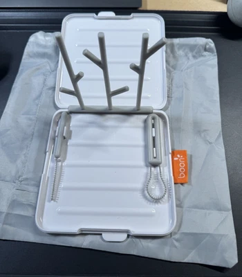 Juego de limpieza y secado de piezas de botella/bomba portátil plegable Boon con cepillos Foto 1 de 2