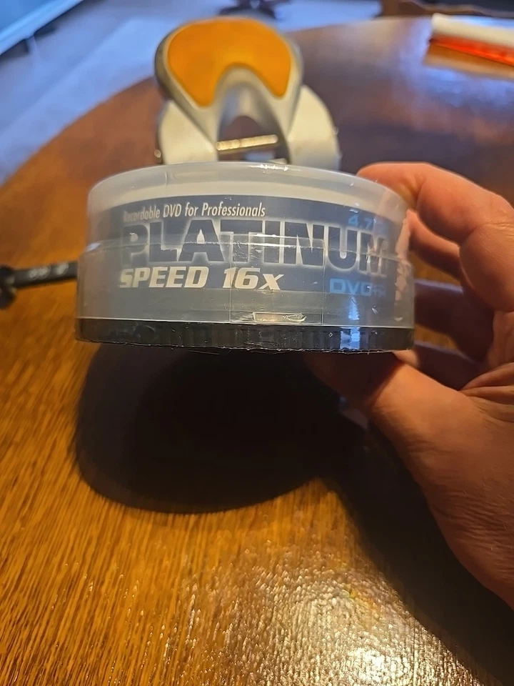 PLATINUM DVD+R 4,7GB, 16x Rohlinge INJEKT PRINTABLE DISCS- 25er Spindel  - Bild 1 von 4