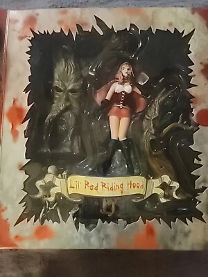 Juego de figuras vintage Scary Tales Lil’ Caperucita Roja 2001 Mezco Foto 1 de 3