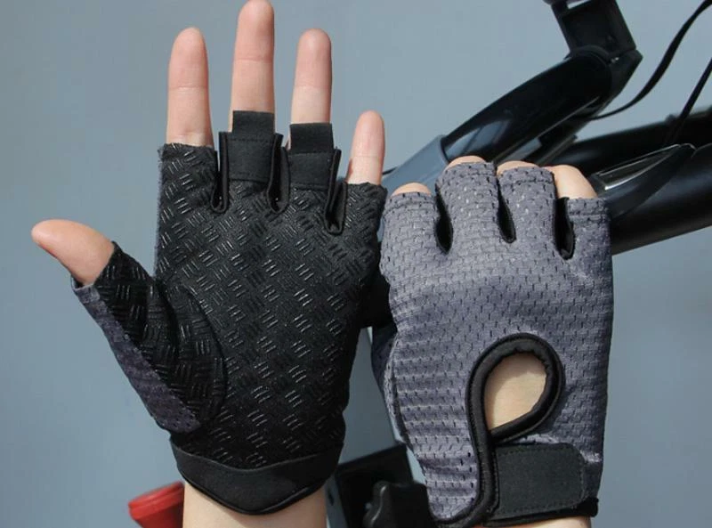Luvas de levantamento de peso masculinas e femininas academia fitness meio dedo resistente ao deslizamento finas - Imagem 1 de 1