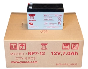 Batteria Yuasa NP7-12 12V 7Ah nuova originale 100% - Foto 1 di 3