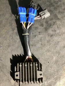 Yamaha ADP-64 Regulator Rectifier - Picture 1 of 7
