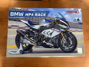Meng MT-004 BMW HP4 Race 1/9 - Bild 1 von 3