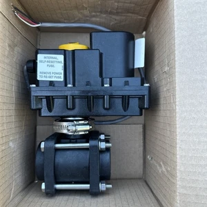 BANJO EV100FP Electrically Actuated Two-Way Ball Valve 1" Valve Size 12V - Picture 1 of 4