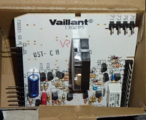 VAILLANT 130288 13-0288 LEITERPLATTE VC VCW 112-282 E (Ventilatorprint) NEU   - Picture 1 of 2