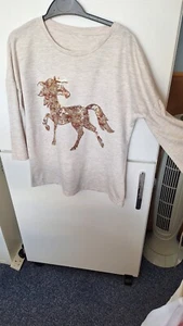 Three-quarter Sleeve T shirt Girl's Top Horse Age 12,13 yearsSequin Sizes 6,8,10 - Picture 1 of 7