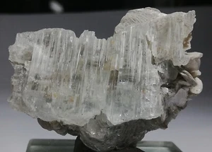 AQUAMARINE -202 CARATS NATURAL AQUAMARINE, MICA AND FELDSPAR PAKISTAN, (D-31), - Picture 1 of 19