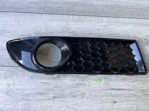 VW POLO GLOSS BLACK HONEYCOMB FRONT BUMPER LOWER GRILLE FOG LIGHT COVER GTI - Picture 1 of 6