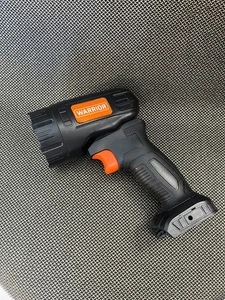 Warrior Cordless Adjustable LED Flashlight - Light Only - Fast Free Shipping! - Picture 1 of 4