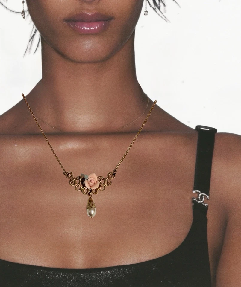 "Collar de cadena vintage de 17"" con gota de perlas de imitación rosa rosa tono dorado joyería 1928" Foto 1 de 4