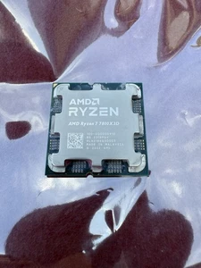 AMD Ryzen 7 7800X3D, 8x 4.2 GHz, 104MB Cache, Sockel AM5 - Bild 1 von 2