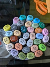 Lot Of 34 Copic Markers no duplicates