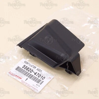 55820-47010 Original Toyota Conjunto de ventilación delantera izquierda Cubierta de capó PRIUS V 2012-2017 Foto 1 de 4