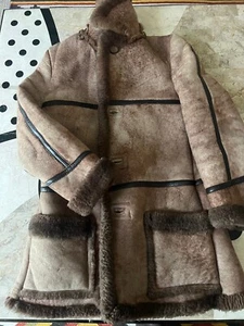 Genuine Vintage Shearling SheepSkin Shearling Marlboro Man Brown Coat Jacket M - Picture 1 of 9
