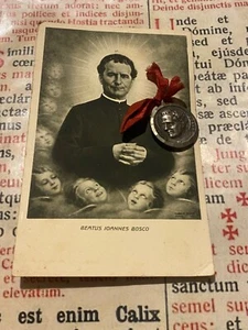 LOTE RARO RELIQUIAS San Don Bosco: Impresionante Medalla/Reliquia de Don Bosco + Tarjeta Postal!!! - Imagen 1 de 13