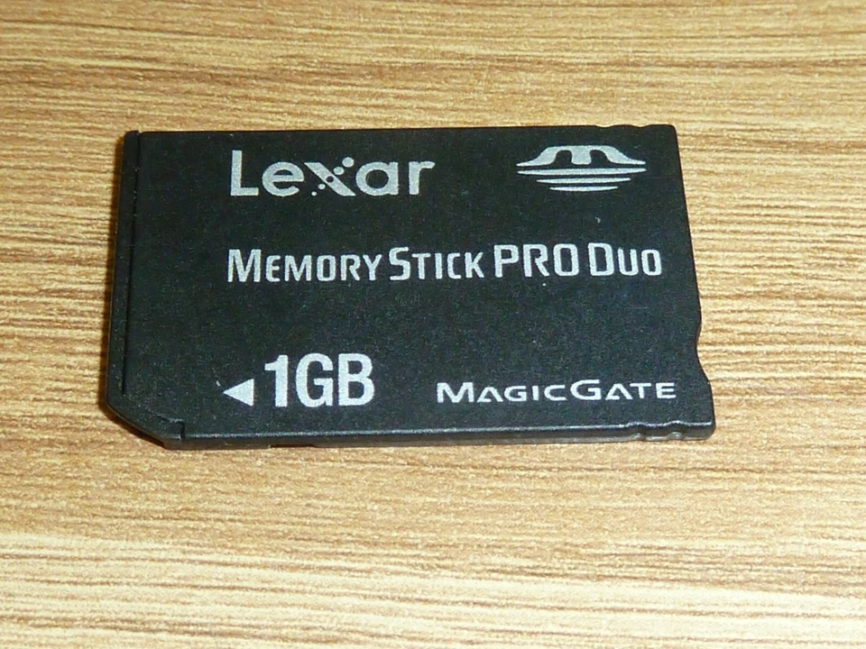 1GB LEXAR MEMORY STICK PRO DUO CARD for SONY PLAYSTATION PSP MS 1 GB MagicGate  - Image 1 of 1