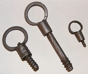 3 Antique Screw Type Skeleton Keys - Picture 1 of 4