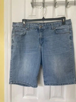 Code Bleu shorts size 16W blue denim 10 in inseam embroidery pockets - Image 1 of 4