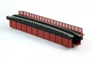 Kato N Scale ~ New Unitrack Single Track Curved Plate Girder Bridge Red ~ 20-470 - Picture 1 of 2