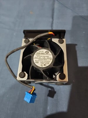 Dell 2415FB-E4W-B66 NMB-MAT System Fan for Poweredge R520 - Image 1 of 4